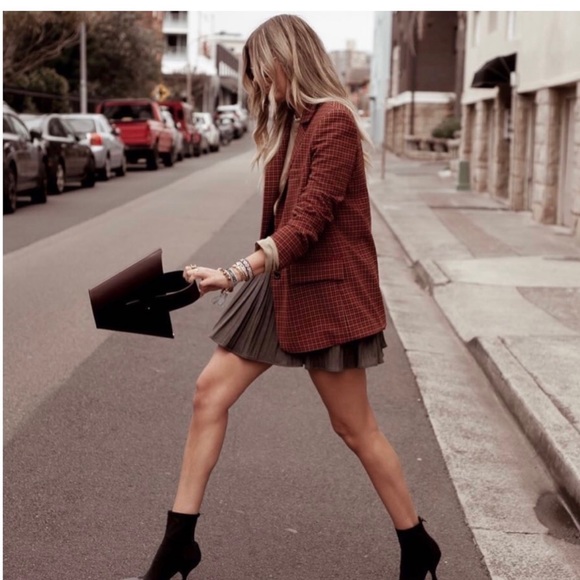 ZARA PLEATED PLAID SKIRT ELASTIC WAISTBAND IN SIZE SMALL - Picture 5 of 9